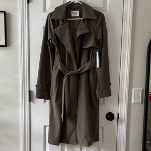 Athleta Stellar Trench Coat in Mineral